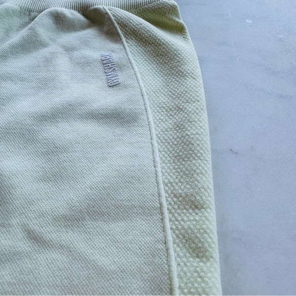 Gymshark Seamless Biker Shorts - Pastel Green, Size XS - Picture 5 of 10